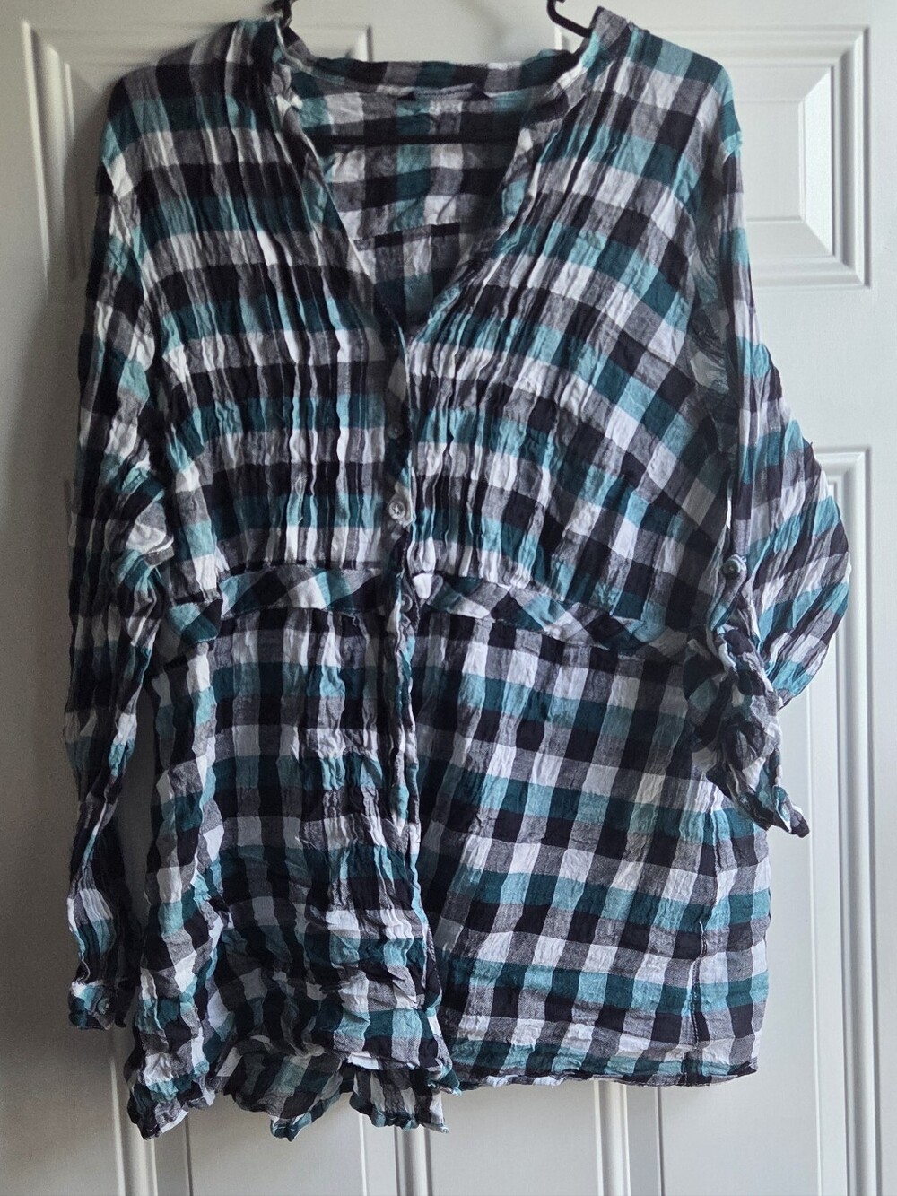 Plaid Button-Front Women’s Top in Teal, Black & White Size 22
